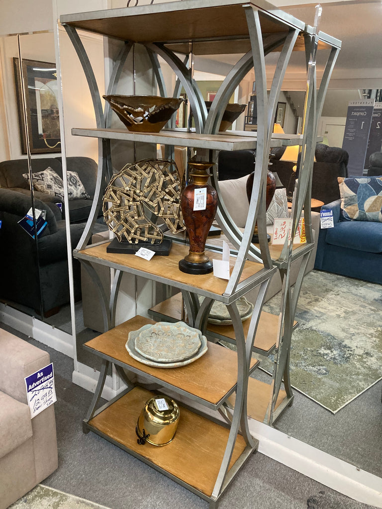 Etagere