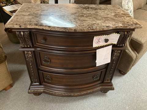 3-Drawer Night Stand
