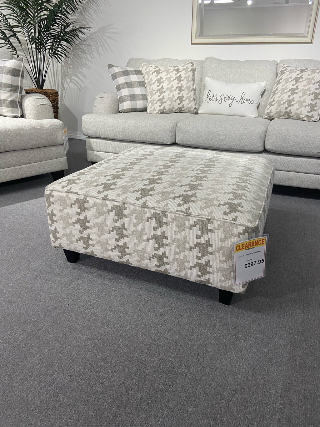 Cocktail Ottoman