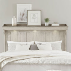Ivy Hollow King Mantle Storage Bed by Liberty