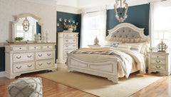 Realyn 3-Drawer Nightstand