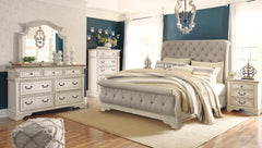 Realyn 7-Drawer Dresser and Mirror