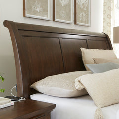 Cambridge King Sleigh Bed by Aspenhome