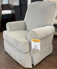 Julianna Recliner