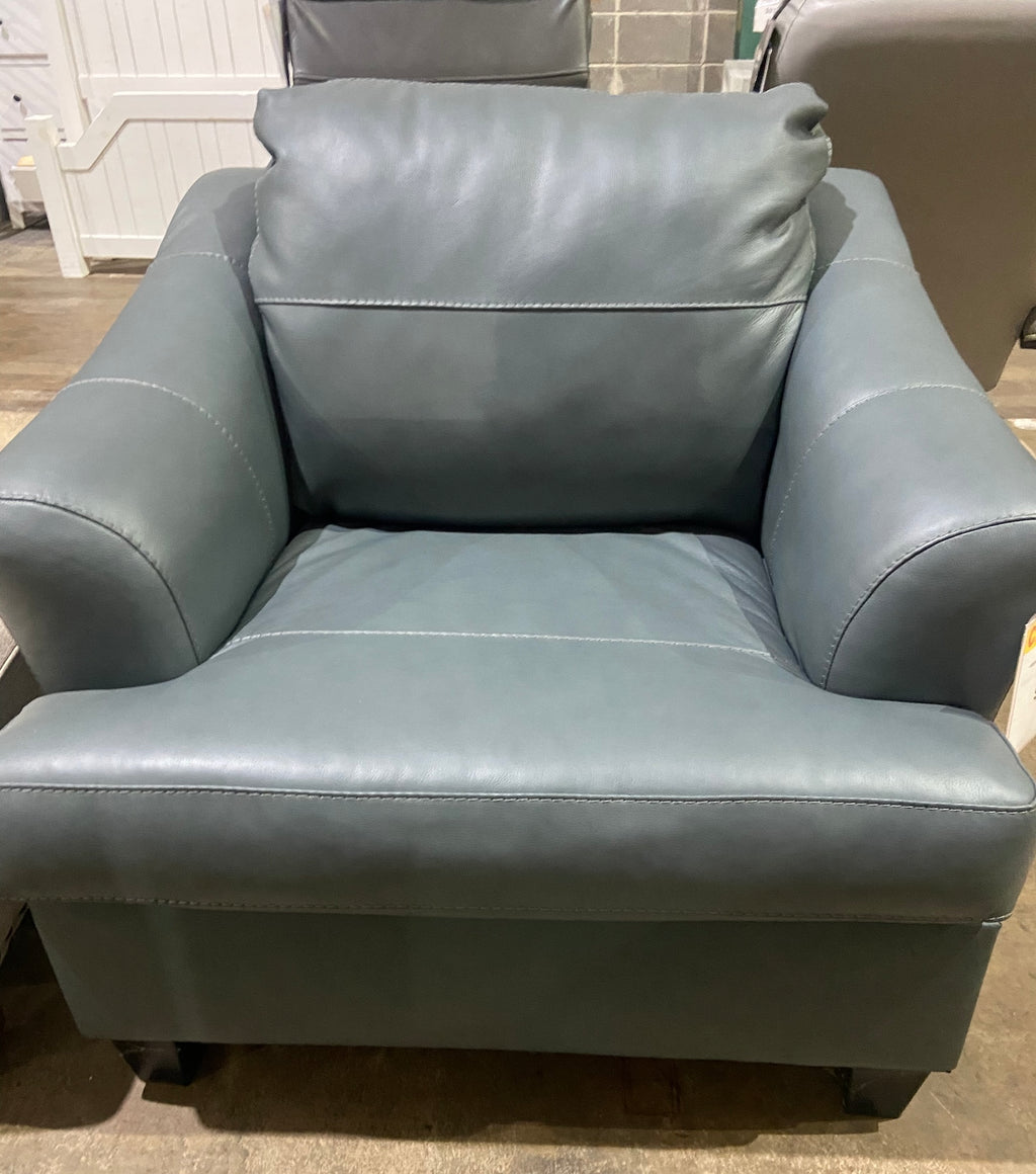 Genoa Chair and a Half