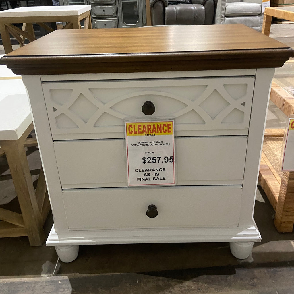 Granada Nightstand
