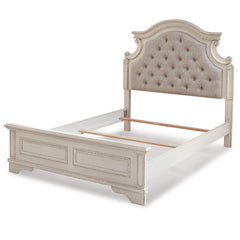 Realyn Youth Upholstered Full Bed