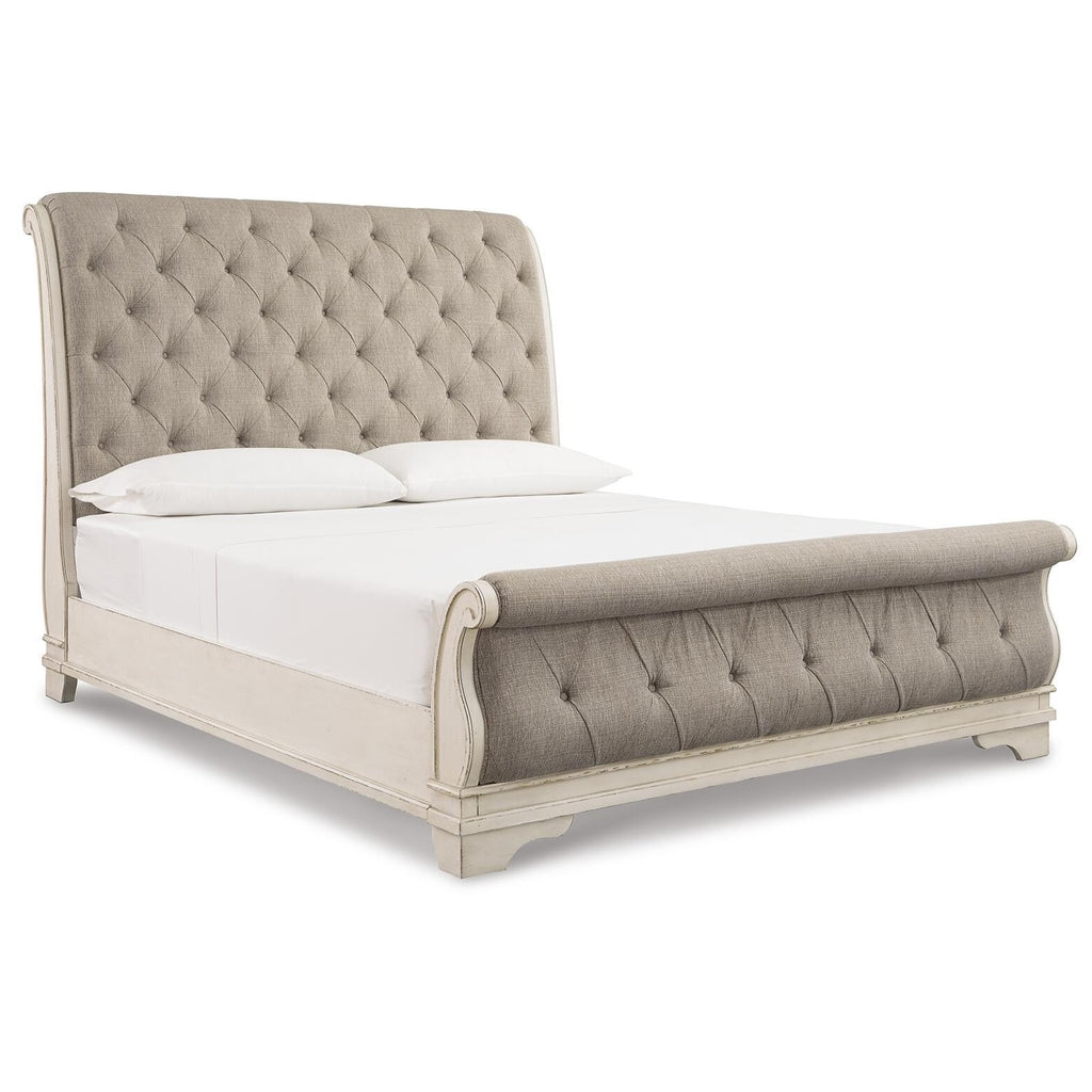 Realyn Upholstered King Sleigh Bed