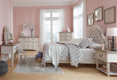 Realyn Youth Upholstered Full Bed
