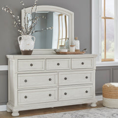 Robbinsdale 7-Drawer Dresser and Mirror
