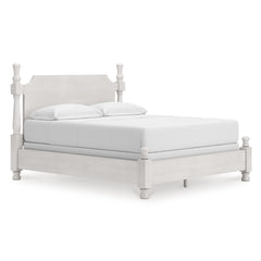 Rowlenstown Queen Poster Bed