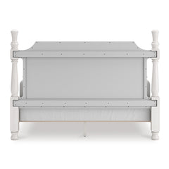 Rowlenstown Queen Poster Bed