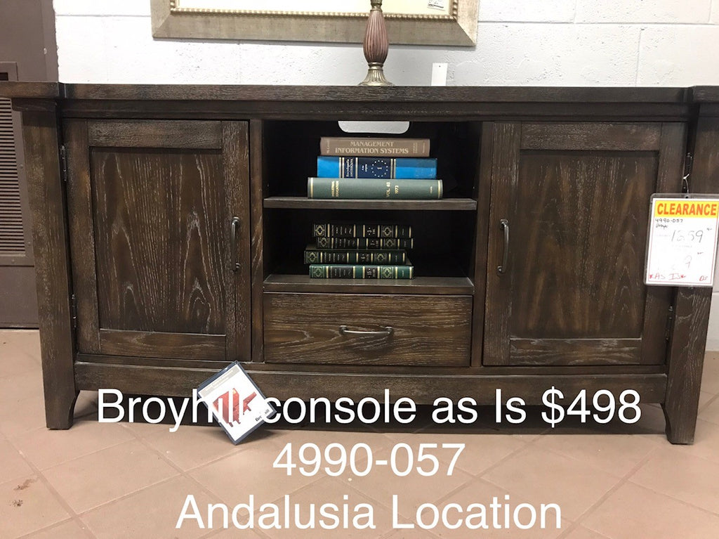 Broyhill console