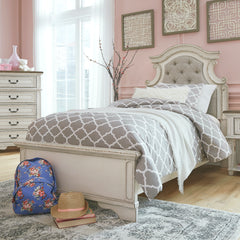 Realyn Youth Twin Bed